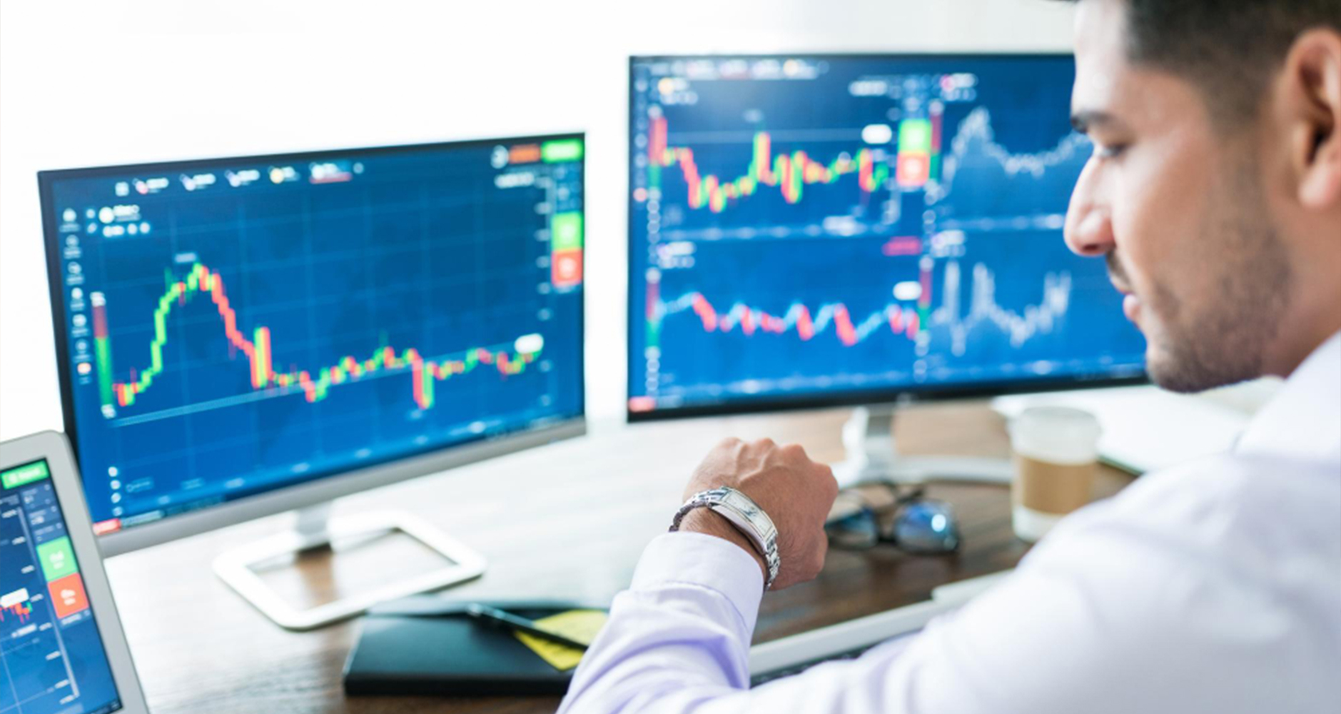 Fundamental Trading: A Simple Guide to Understand Stocks Beyond the Markets